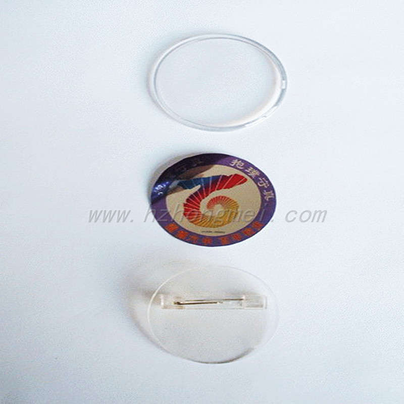 Round badge combination
